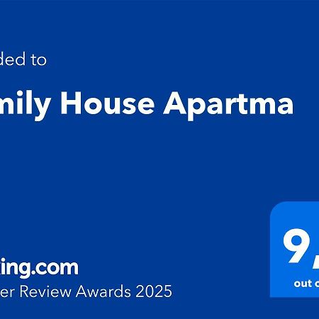 Family House Apartma Мозирие Екстериор снимка
