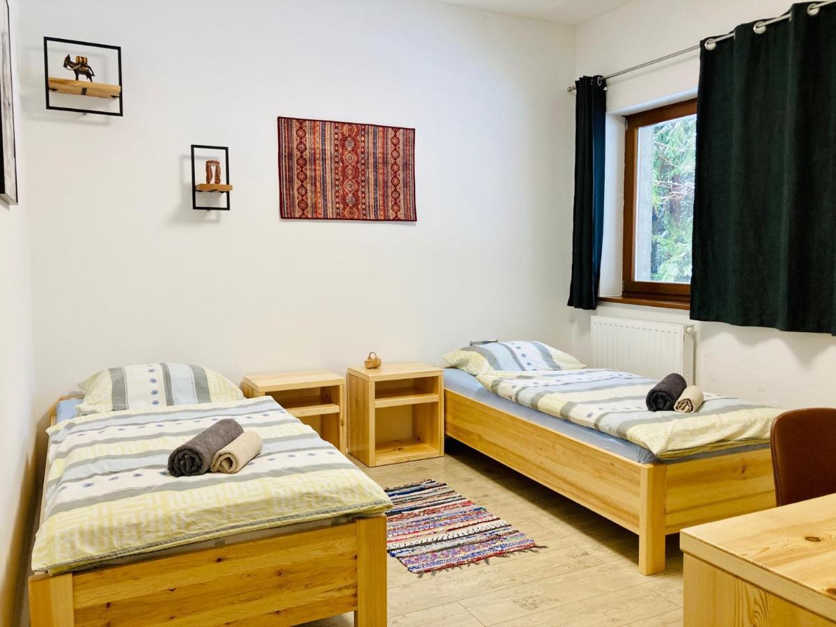 Family House Apartma Мозирие Екстериор снимка